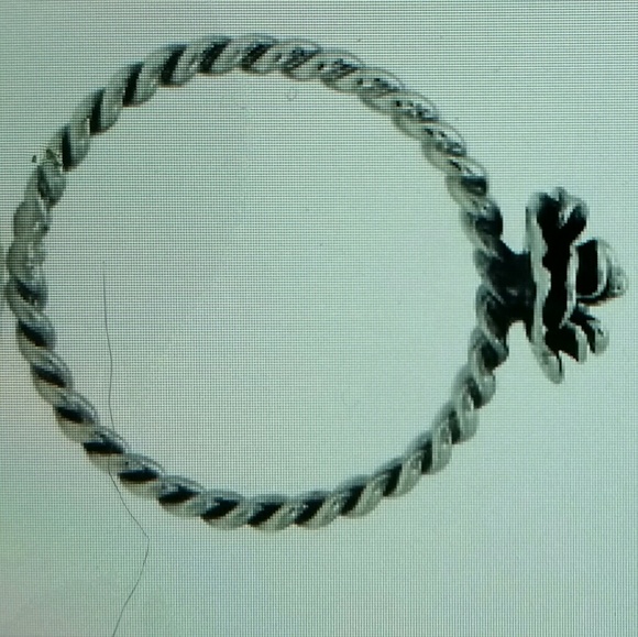 Sterling Silver .925 Rose Rope style Ring - Picture 6 of 6